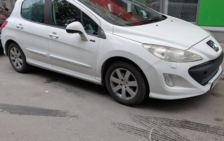 Peugeot 308 II, 2010 год, 350 000 рублей, 2 фотография