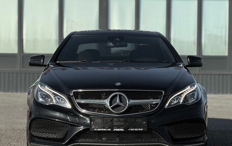 Mercedes-Benz E-Класс, 2013 год, 2 170 000 рублей, 2 фотография