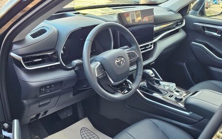 Toyota Highlander, 2025 год, 5 300 000 рублей, 7 фотография