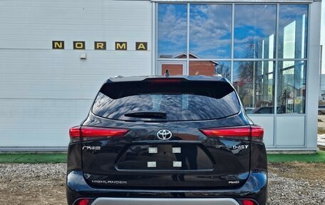 Toyota Highlander, 2025 год, 5 300 000 рублей, 5 фотография
