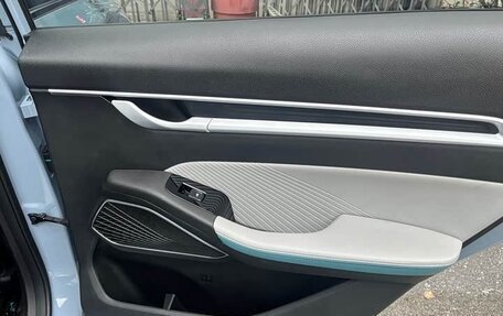 Geely Emgrand, 2023 год, 1 060 000 рублей, 6 фотография