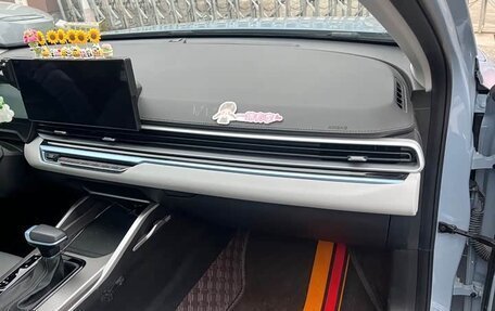 Geely Emgrand, 2023 год, 1 060 000 рублей, 9 фотография