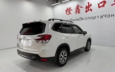Subaru Forester, 2022 год, 2 300 000 рублей, 5 фотография