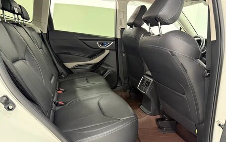 Subaru Forester, 2022 год, 2 300 000 рублей, 9 фотография