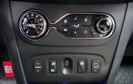 Renault Logan II, 2014 год, 636 000 рублей, 10 фотография