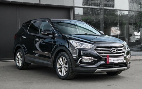 Hyundai Santa Fe III рестайлинг, 2017 год, 2 500 000 рублей, 4 фотография