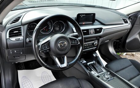 Mazda 6, 2017 год, 1 920 000 рублей, 9 фотография