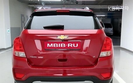 Chevrolet Trax, 2022 год, 1 060 000 рублей, 4 фотография