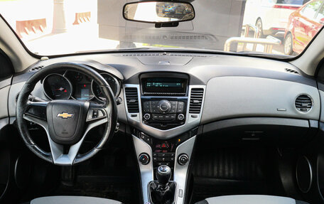 Chevrolet Cruze II, 2012 год, 740 000 рублей, 10 фотография