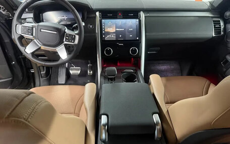 Land Rover Discovery IV, 2026 год, 9 200 000 рублей, 5 фотография