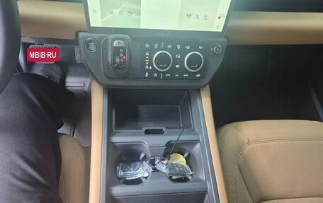 Land Rover Defender II, 2026 год, 9 950 000 рублей, 14 фотография