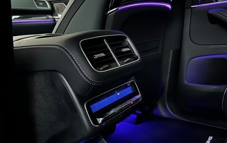 Mercedes-Benz GLS, 2026 год, 13 400 000 рублей, 19 фотография