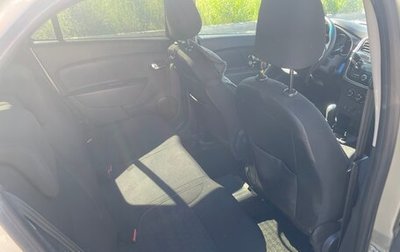Renault Logan II, 2016 год, 670 000 рублей, 1 фотография