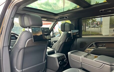 Land Rover Range Rover IV рестайлинг, 2026 год, 17 500 000 рублей, 38 фотография