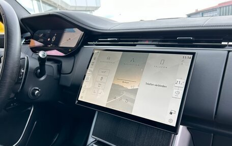 Land Rover Range Rover IV рестайлинг, 2026 год, 17 500 000 рублей, 39 фотография