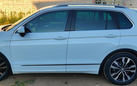 Volkswagen Tiguan II, 2018 год, 2 850 000 рублей, 12 фотография