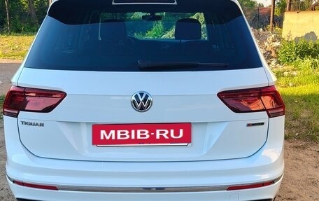 Volkswagen Tiguan II, 2018 год, 2 850 000 рублей, 24 фотография