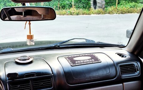 Subaru Forester, 2000 год, 650 000 рублей, 16 фотография