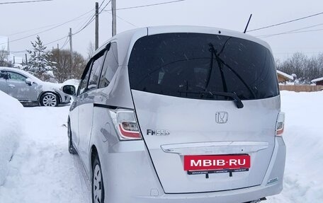 Honda Freed I, 2012 год, 960 000 рублей, 5 фотография