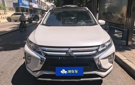 Mitsubishi Eclipse Cross, 2019 год, 1 450 000 рублей, 3 фотография