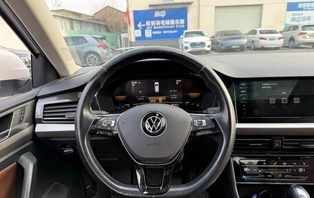 Volkswagen Lavida, 2022 год, 1 000 000 рублей, 16 фотография