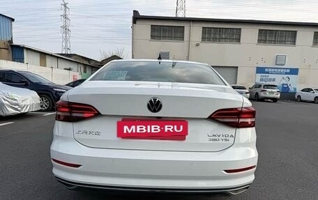 Volkswagen Lavida, 2022 год, 1 000 000 рублей, 6 фотография