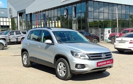 Volkswagen Tiguan I, 2015 год, 1 845 000 рублей, 3 фотография
