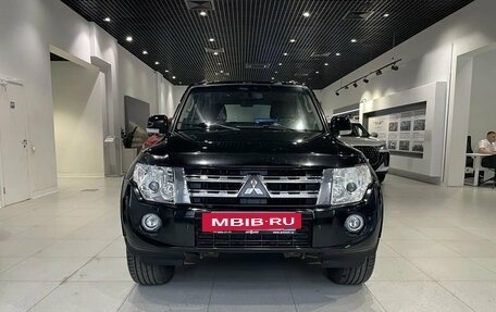 Mitsubishi Pajero IV, 2012 год, 1 680 000 рублей, 2 фотография