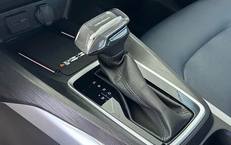 Chevrolet Monza, 2024 год, 1 215 000 рублей, 11 фотография