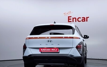 Hyundai Kona, 2023 год, 1 935 000 рублей, 4 фотография