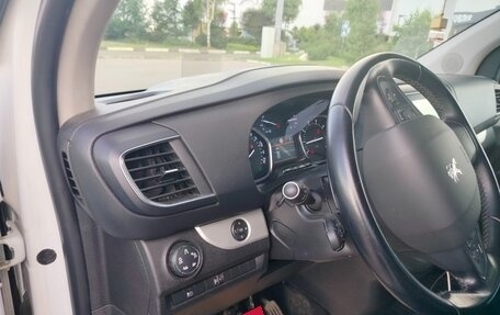 Peugeot Traveller I, 2022 год, 3 490 000 рублей, 3 фотография