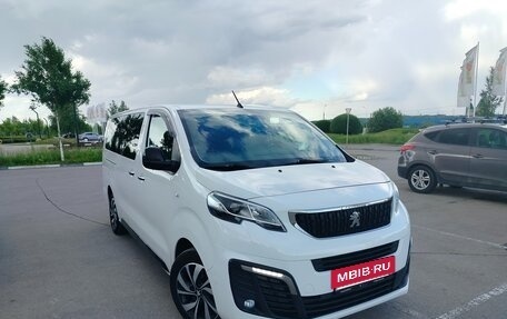 Peugeot Traveller I, 2022 год, 3 490 000 рублей, 13 фотография