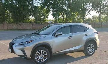 Lexus NX I, 2019 год, 3 100 000 рублей, 4 фотография