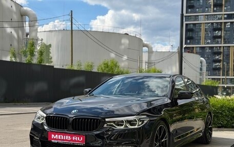 BMW 5 серия, 2018 год, 3 649 000 рублей, 2 фотография