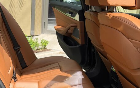 BMW 5 серия, 2018 год, 3 649 000 рублей, 32 фотография