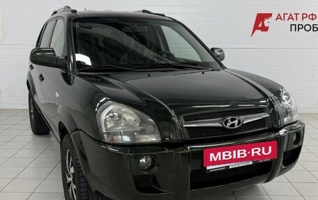 Hyundai Tucson III, 2008 год, 820 000 рублей, 3 фотография