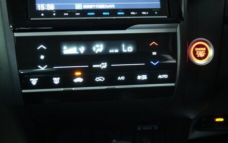 Honda Fit III, 2019 год, 1 499 000 рублей, 15 фотография