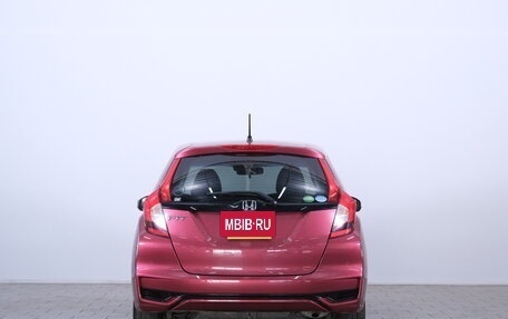 Honda Fit III, 2019 год, 1 499 000 рублей, 6 фотография
