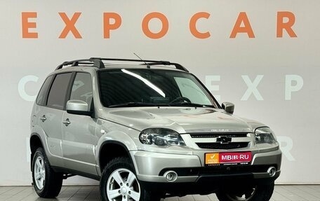 Chevrolet Niva I рестайлинг, 2017 год, 799 000 рублей, 1 фотография
