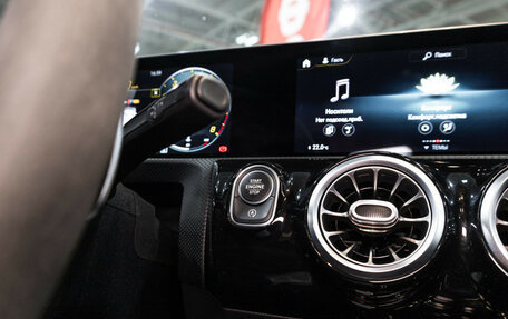 Mercedes-Benz A-Класс AMG, 2019 год, 3 449 700 рублей, 28 фотография