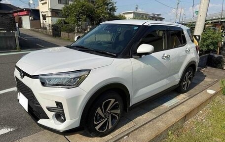 Toyota Raize I, 2021 год, 1 100 100 рублей, 6 фотография