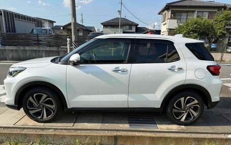 Toyota Raize I, 2021 год, 1 100 100 рублей, 4 фотография