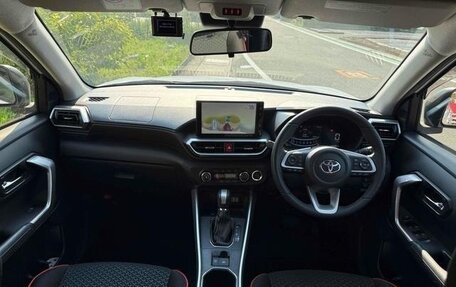 Toyota Raize I, 2021 год, 1 100 100 рублей, 16 фотография