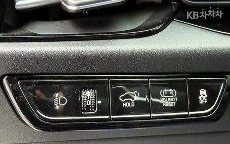 KIA Niro, 2022 год, 1 660 000 рублей, 19 фотография