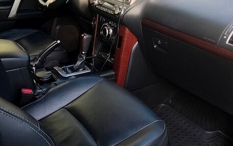 Toyota Land Cruiser Prado 150 рестайлинг 2, 2015 год, 3 740 000 рублей, 9 фотография