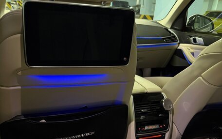 BMW X7, 2022 год, 10 000 000 рублей, 9 фотография