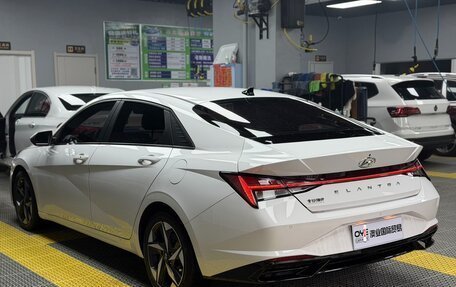 Hyundai Elantra, 2022 год, 1 455 000 рублей, 4 фотография