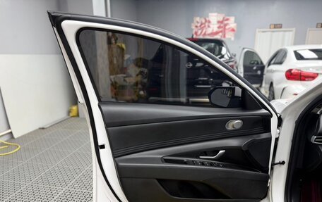 Hyundai Elantra, 2022 год, 1 455 000 рублей, 16 фотография