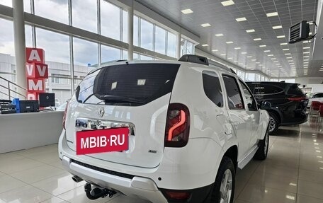 Renault Duster I рестайлинг, 2015 год, 1 389 000 рублей, 8 фотография