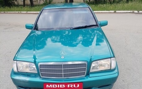Mercedes-Benz C-Класс, 2000 год, 329 000 рублей, 3 фотография